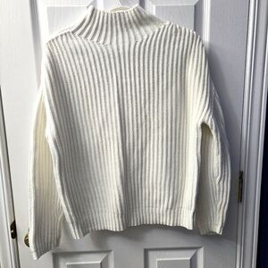 Gap Sweater